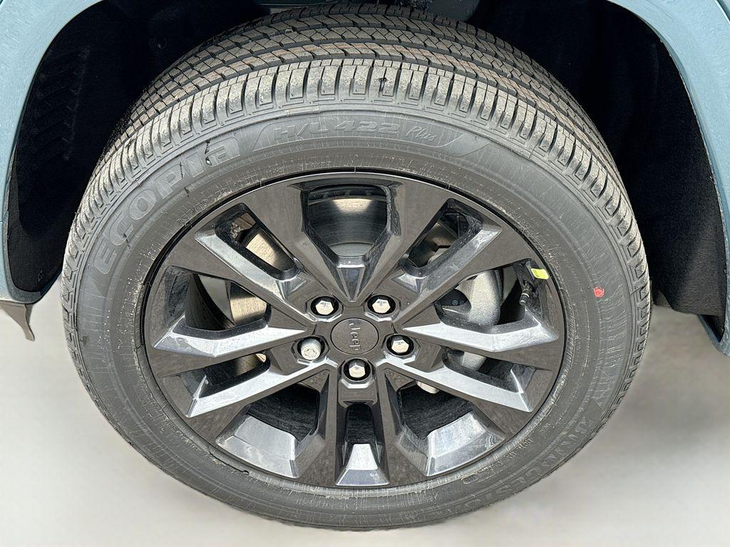 new 2026 Jeep Grand Cherokee L car, priced at $50,980