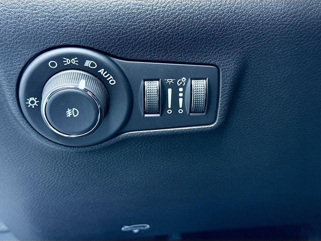 new 2026 Jeep Compass car, priced at $27,845