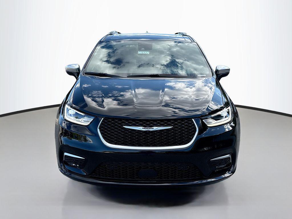 new 2026 Chrysler Pacifica car, priced at $52,200