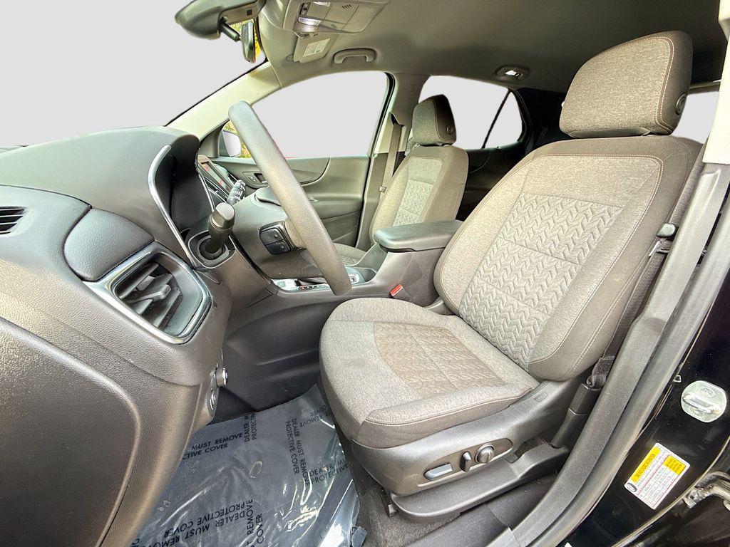 used 2023 Chevrolet Equinox car, priced at $21,000