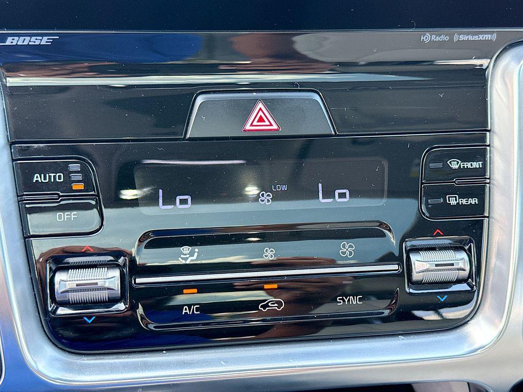 used 2022 Kia Sorento car, priced at $27,250