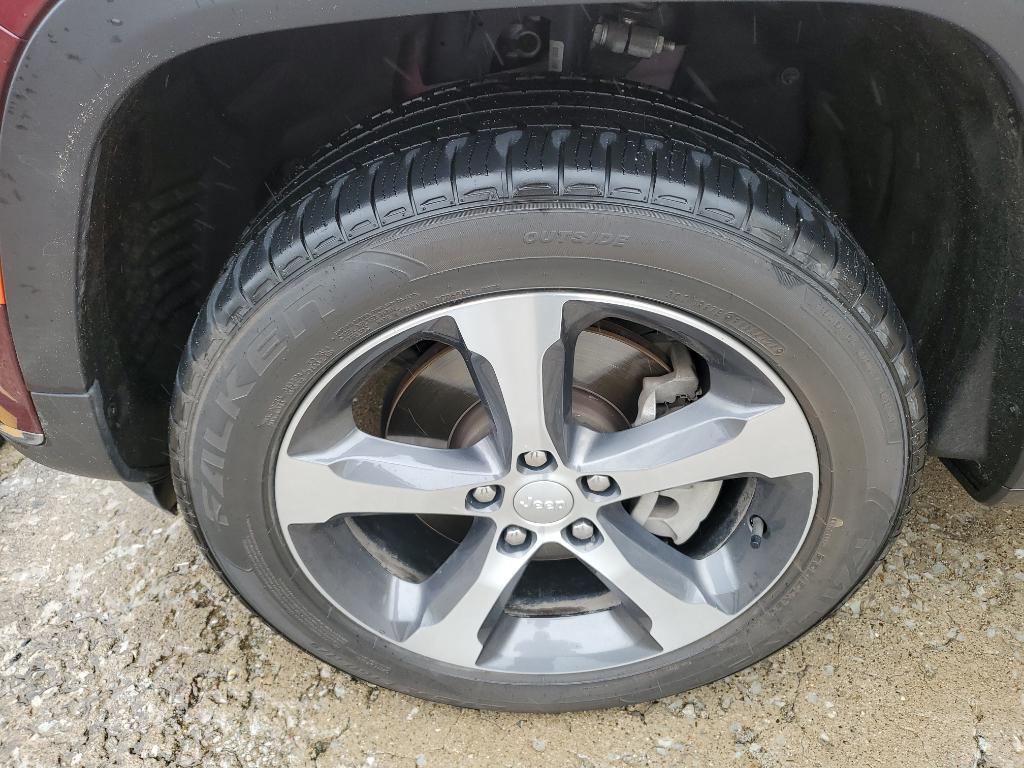 used 2023 Jeep Grand Cherokee L car, priced at $25,000