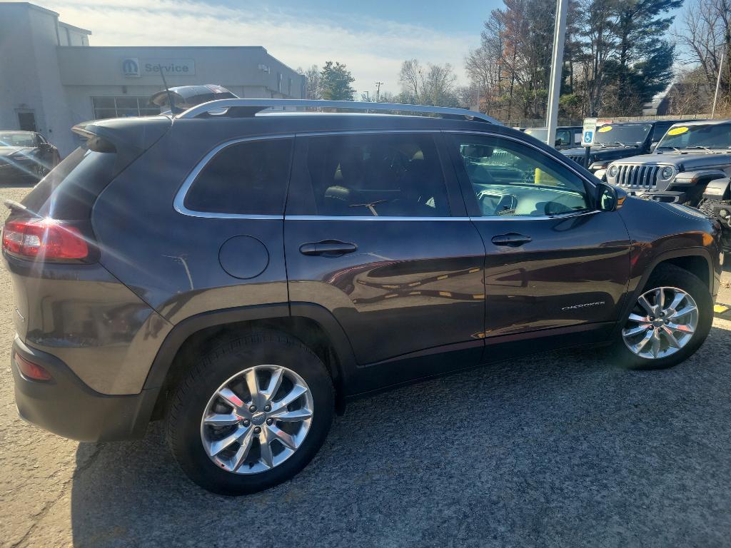 used 2017 Jeep Cherokee car, priced at $16,000