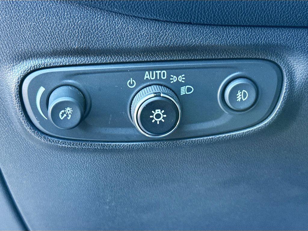 used 2020 Chevrolet Equinox car, priced at $20,500