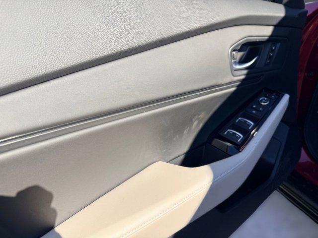 new 2025 Honda Accord Hybrid car, priced at $38,151