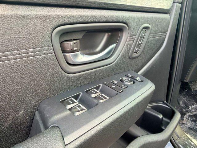 new 2026 Honda Pilot car, priced at $53,781