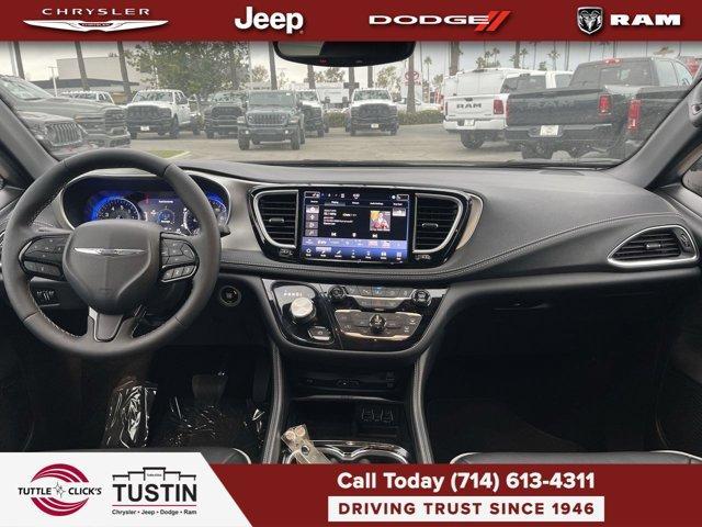 used 2024 Chrysler Pacifica car, priced at $41,995
