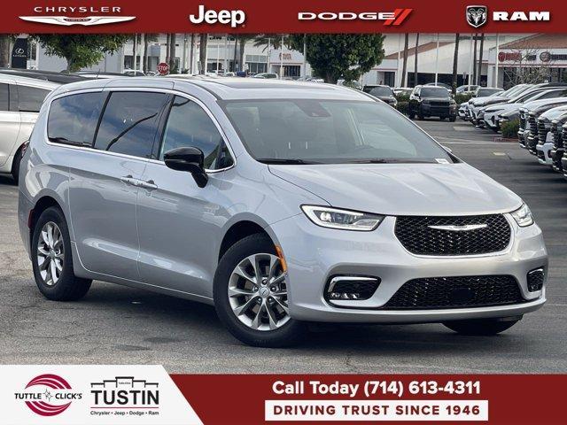 new 2026 Chrysler Pacifica car, priced at $56,415