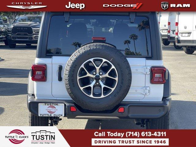 new 2025 Jeep Wrangler car, priced at $45,134