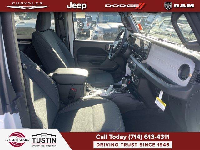 new 2025 Jeep Wrangler car, priced at $45,134