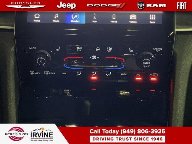 used 2023 Jeep Grand Cherokee car, priced at $32,887