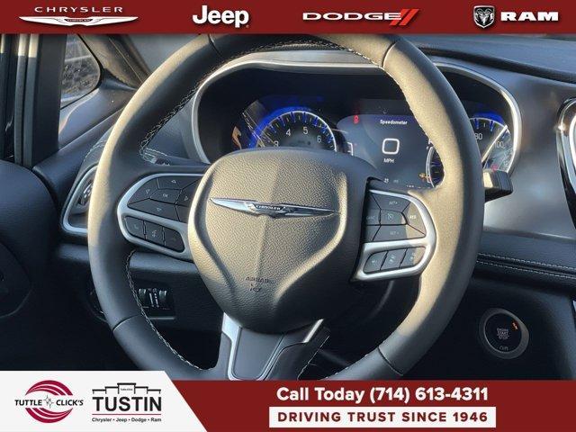 new 2026 Chrysler Pacifica car, priced at $49,915