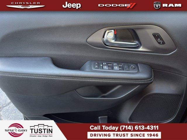 new 2026 Chrysler Pacifica car, priced at $49,915