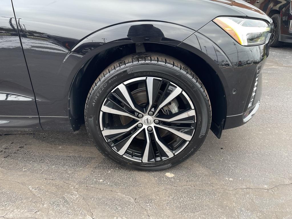used 2024 Volvo XC60 car, priced at $32,500