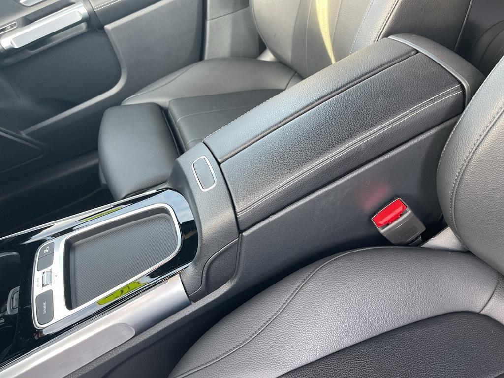 used 2024 Mercedes-Benz GLB 250 car, priced at $33,500