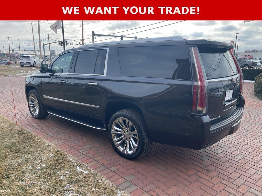 used 2019 Cadillac Escalade ESV car, priced at $33,800