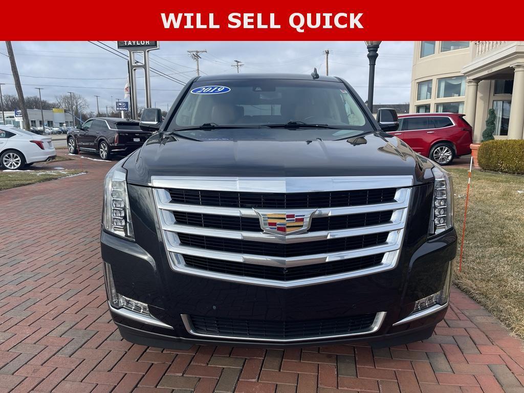 used 2019 Cadillac Escalade ESV car, priced at $33,800