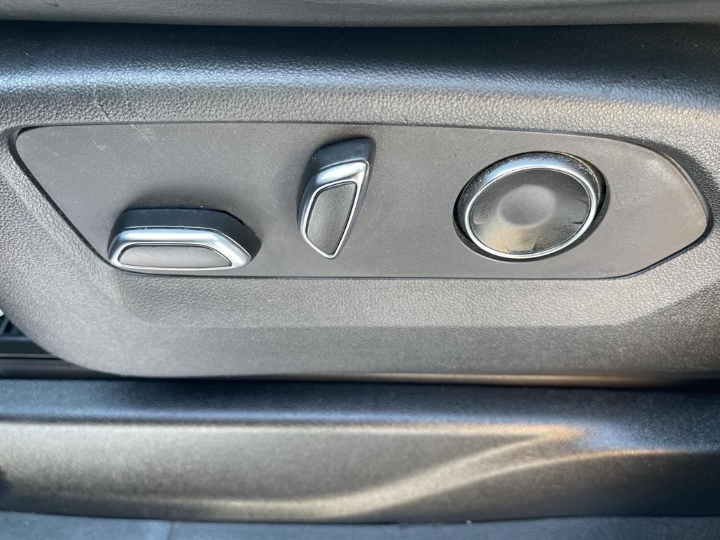 used 2021 Cadillac Escalade car, priced at $47,900