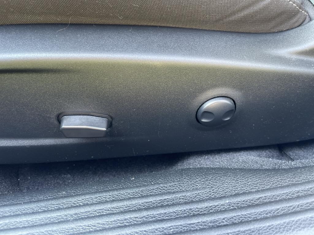 used 2022 Dodge Challenger car, priced at $26,900