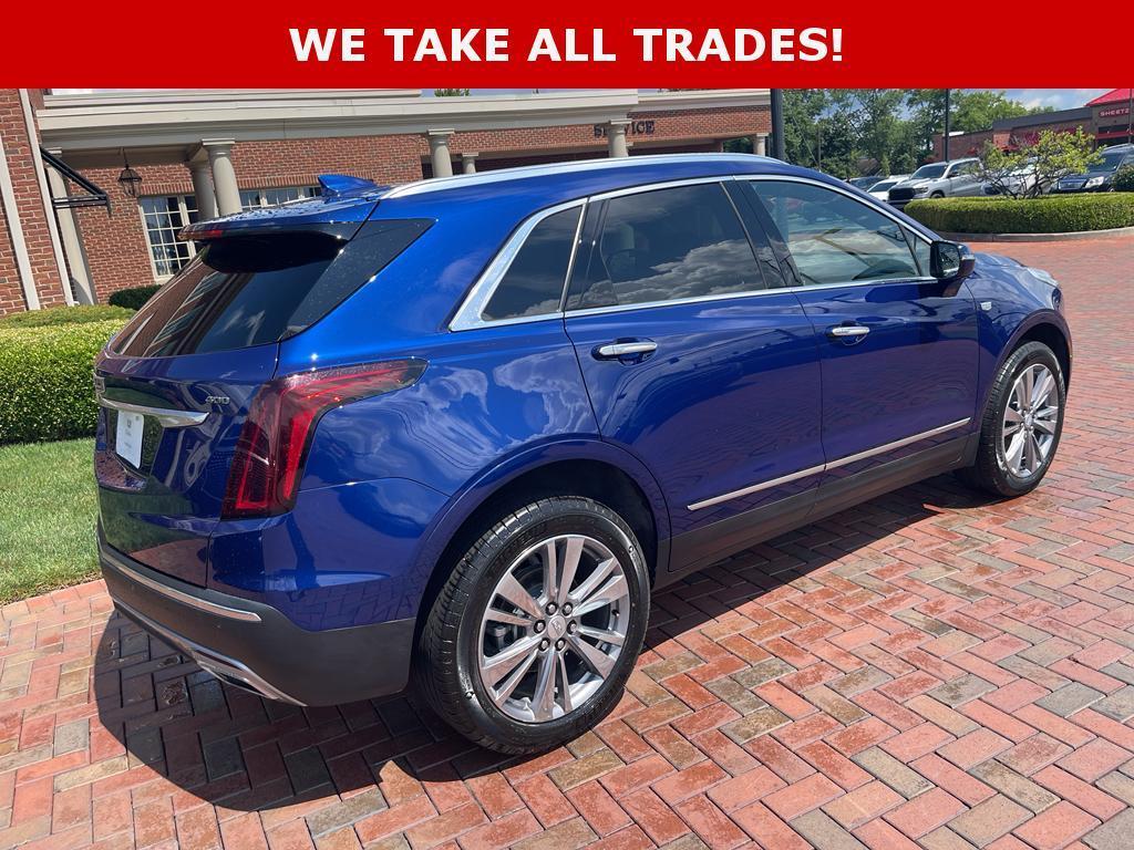 used 2025 Cadillac XT5 car, priced at $41,400