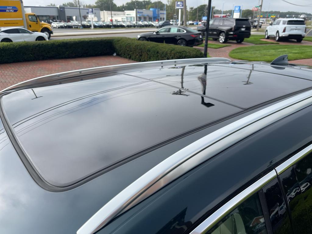 used 2025 Cadillac XT5 car, priced at $42,900