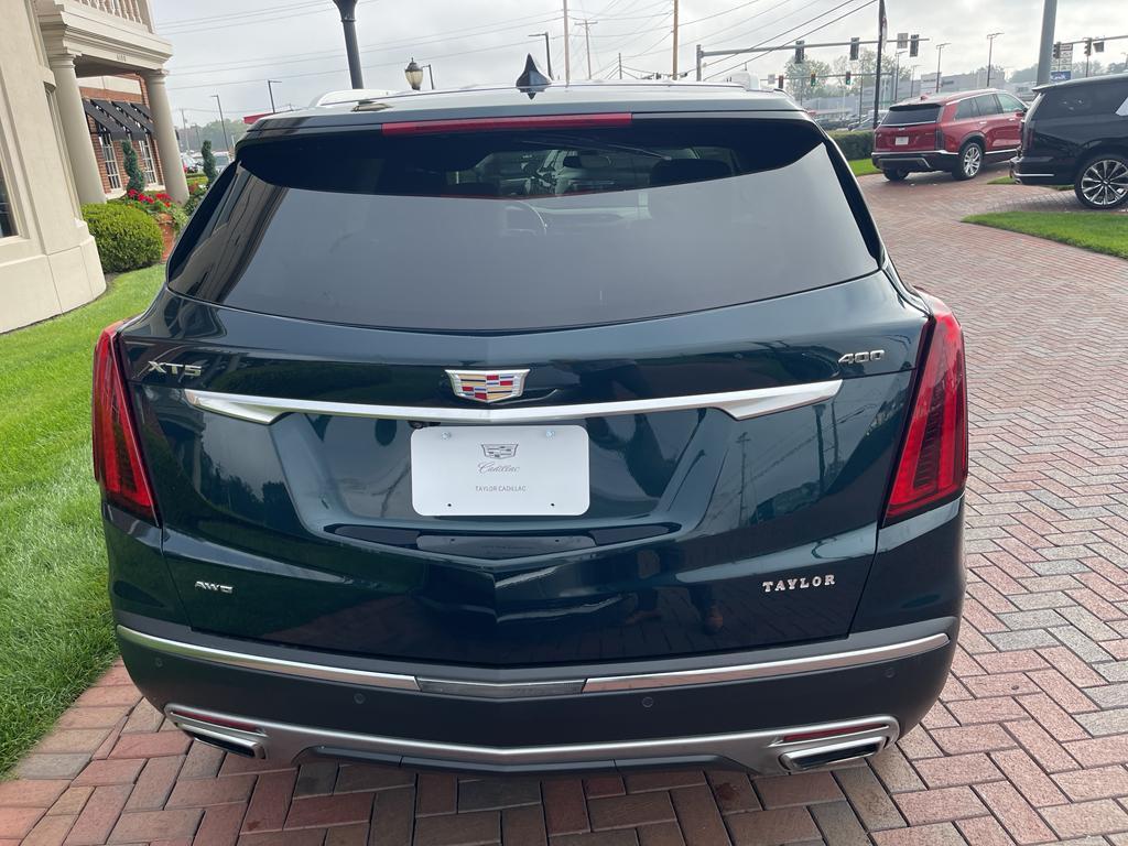 used 2025 Cadillac XT5 car, priced at $42,900