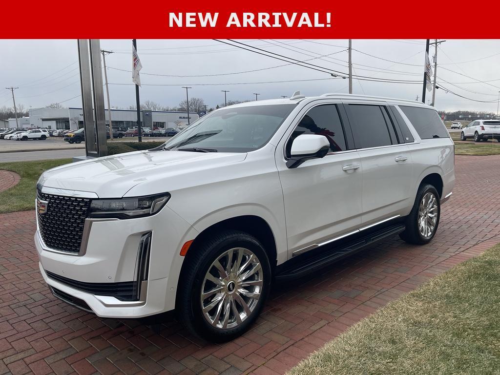used 2024 Cadillac Escalade ESV car, priced at $89,900