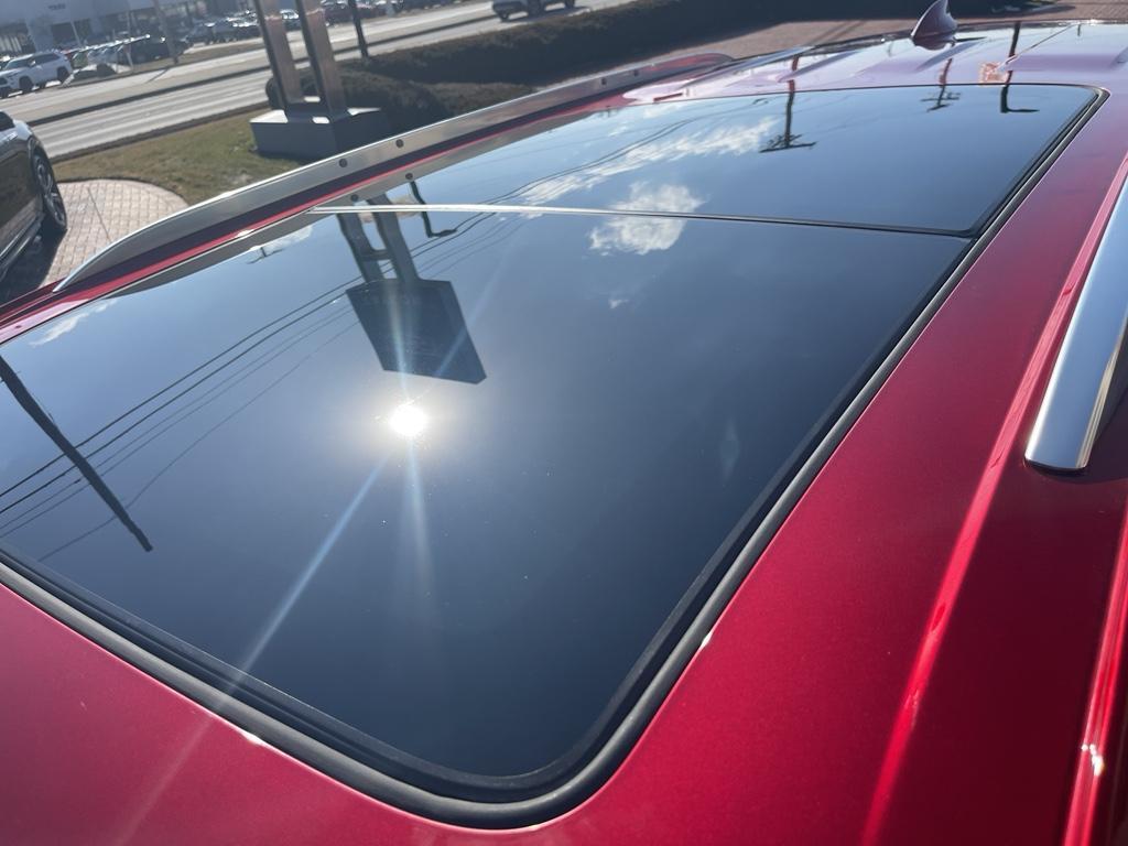 used 2025 Cadillac XT6 car, priced at $57,500