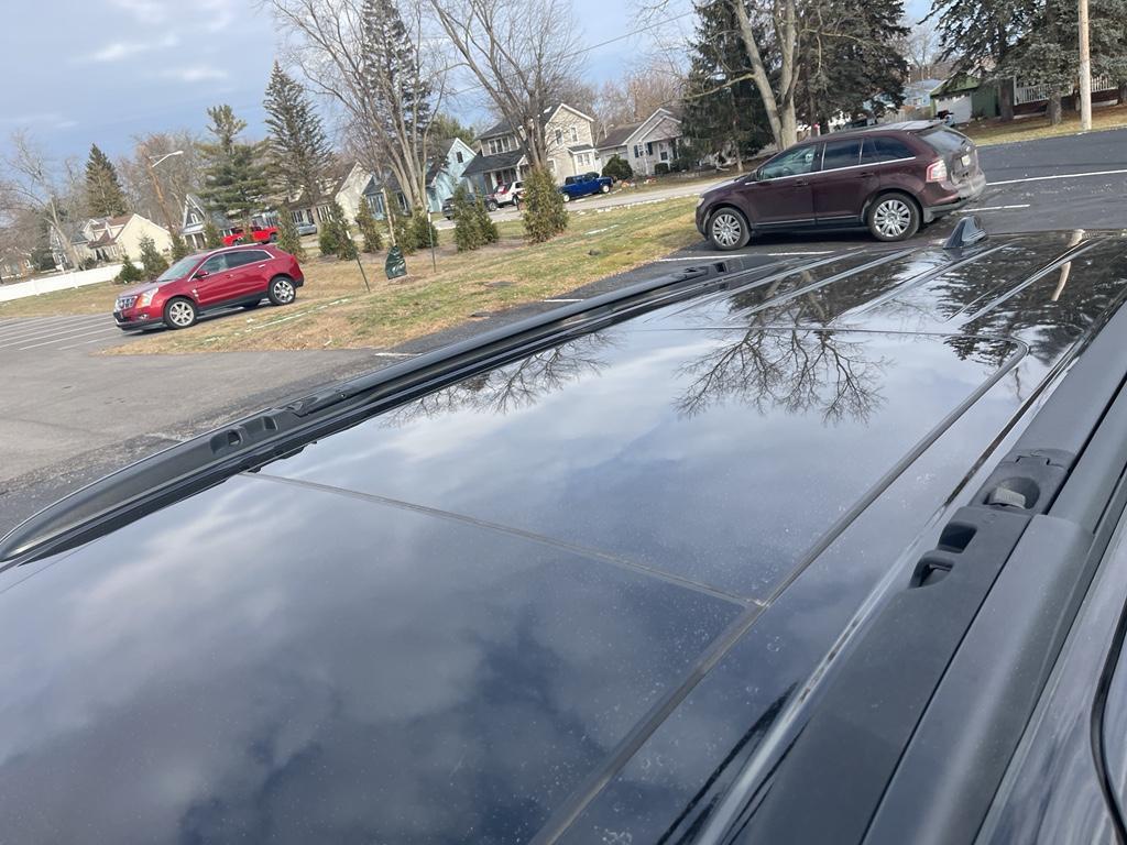 used 2025 Chrysler Pacifica car, priced at $37,500