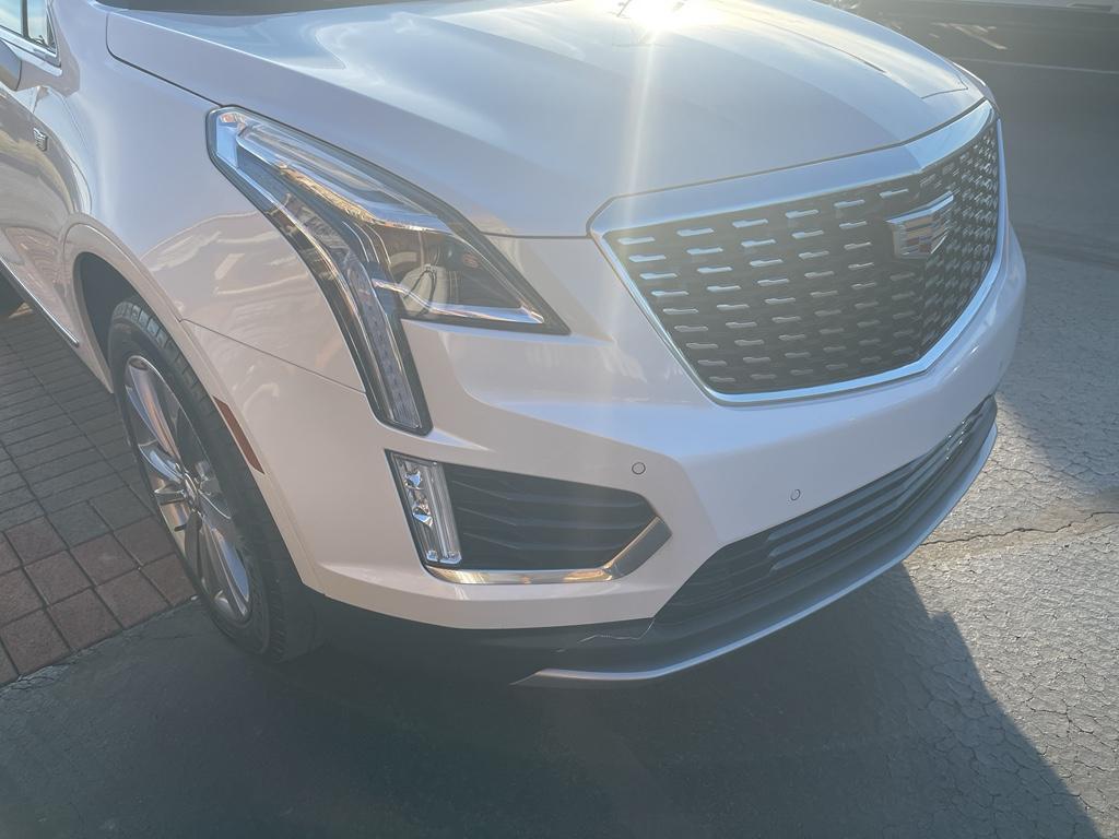 used 2023 Cadillac XT5 car, priced at $37,500