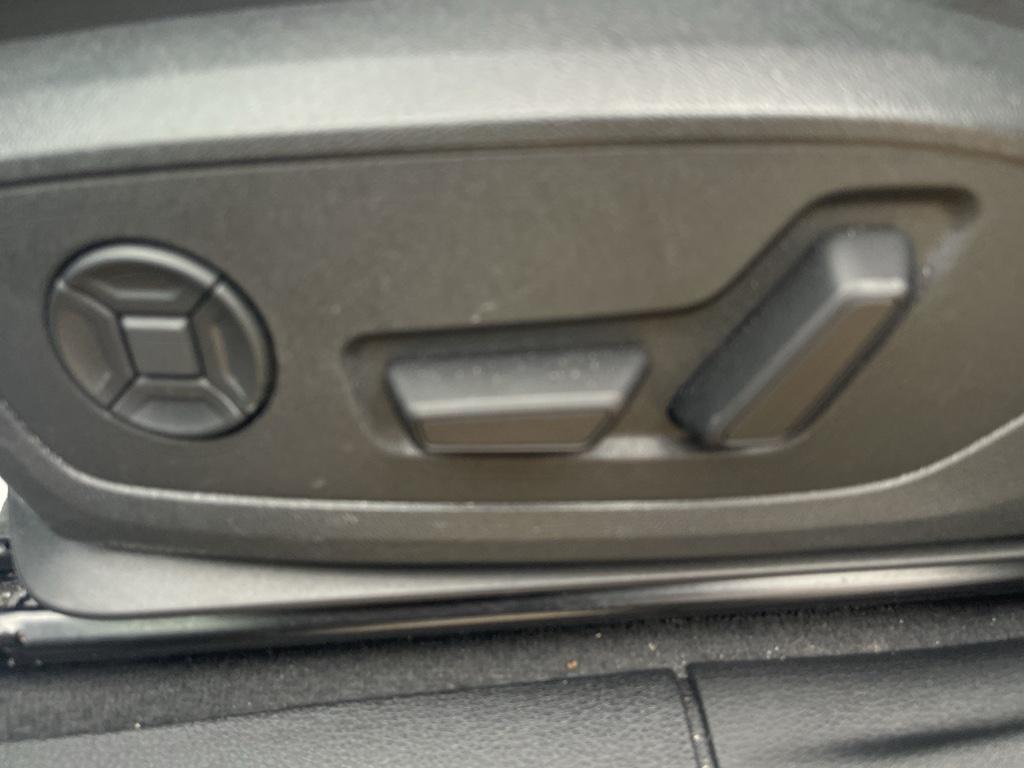 used 2025 Audi Q3 car, priced at $31,000