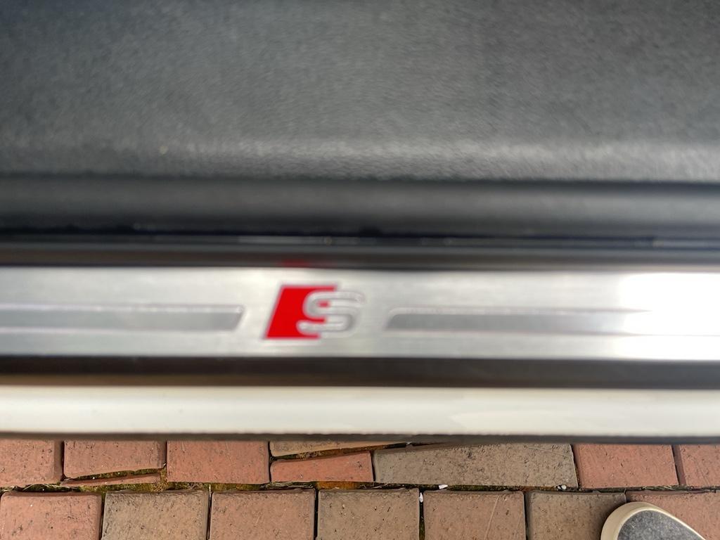 used 2025 Audi Q3 car, priced at $31,000