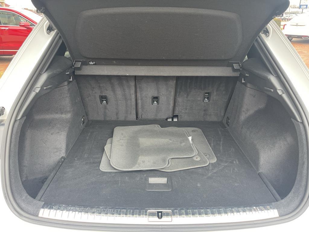 used 2025 Audi Q3 car, priced at $31,000