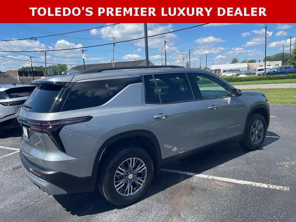 used 2026 Chevrolet Traverse car, priced at $42,900