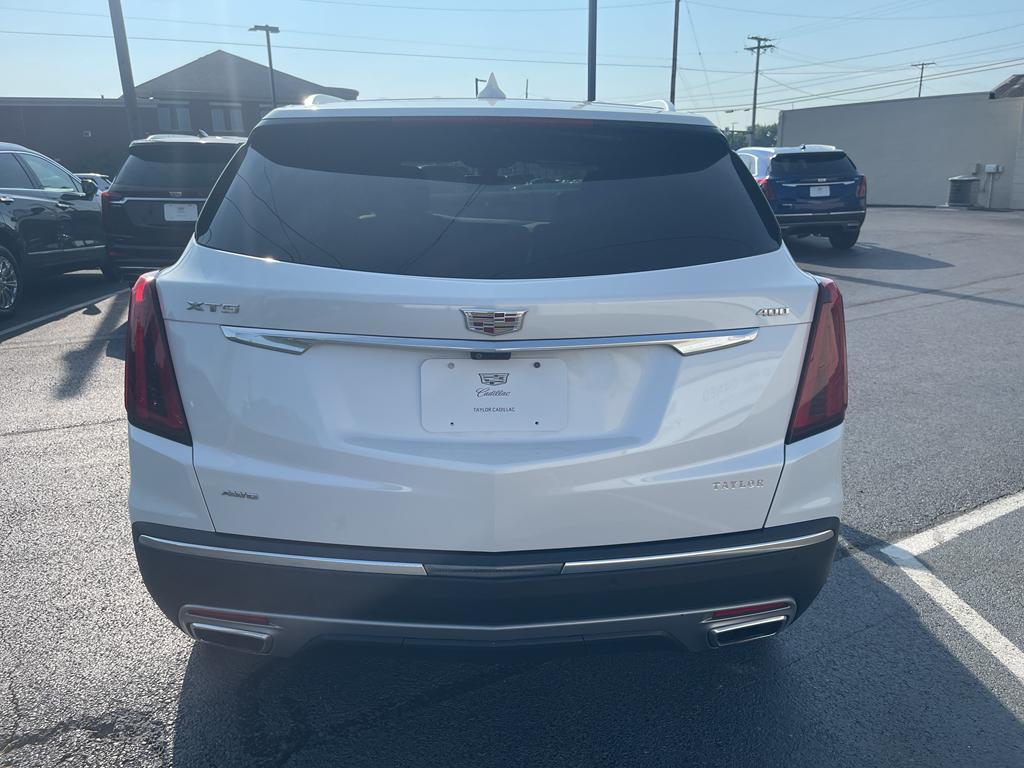 used 2023 Cadillac XT5 car, priced at $35,000