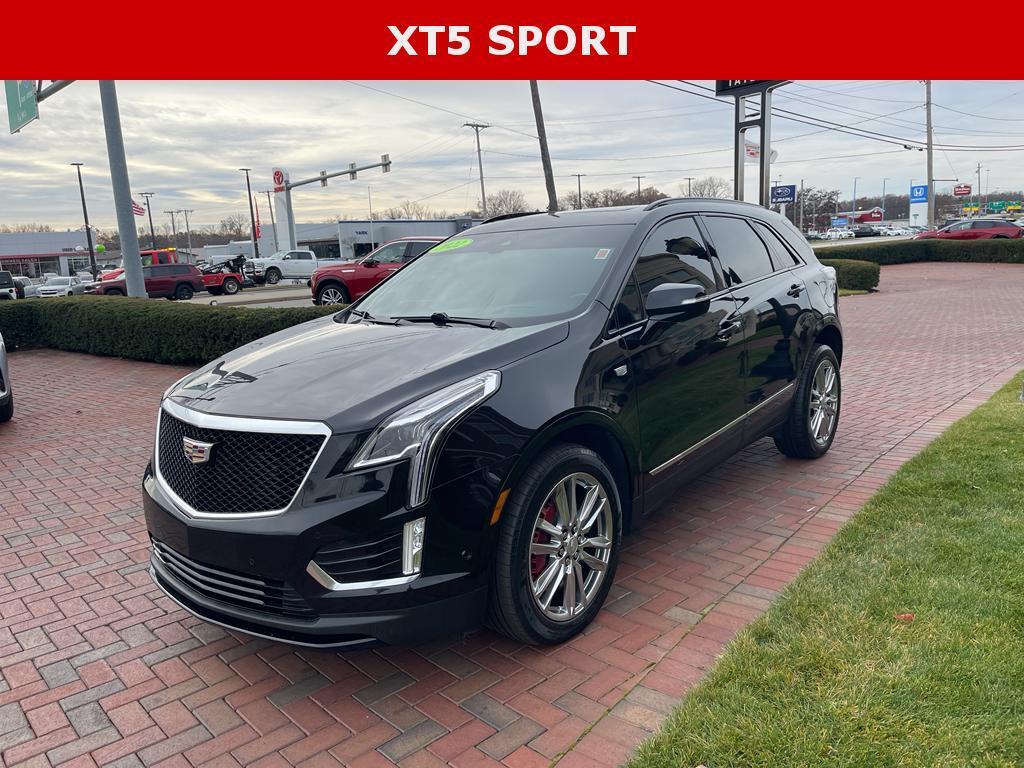 used 2023 Cadillac XT5 car, priced at $28,900