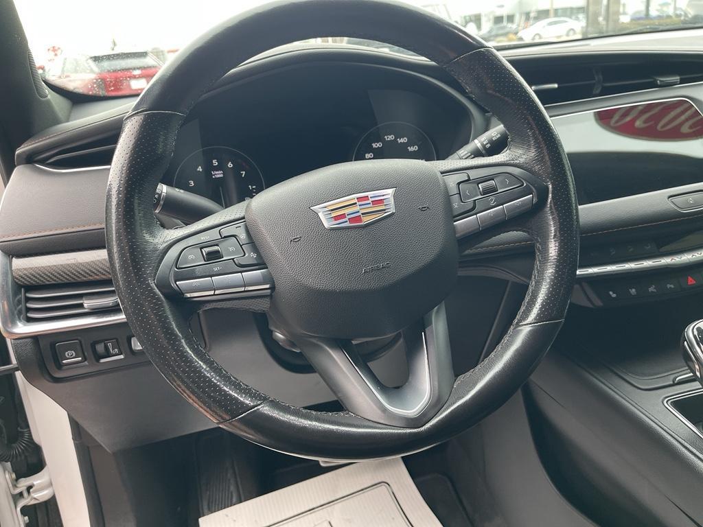 used 2020 Cadillac XT4 car, priced at $22,800