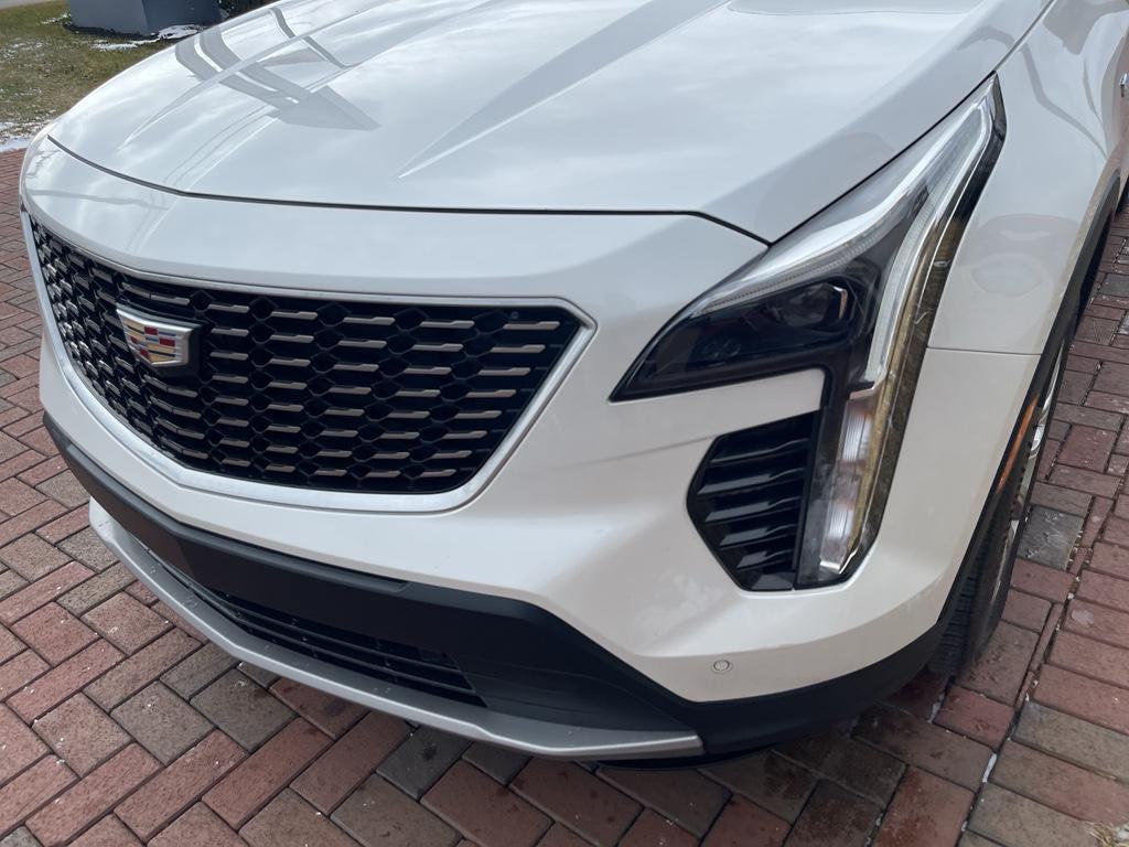 used 2023 Cadillac XT4 car, priced at $31,900