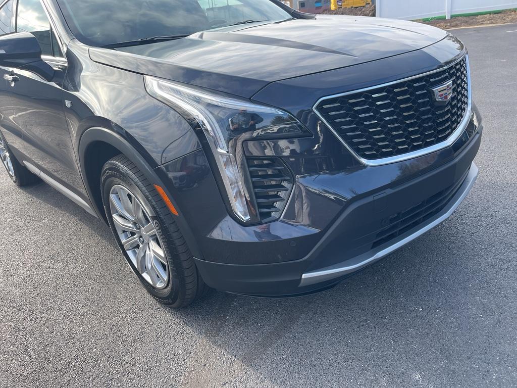 used 2023 Cadillac XT4 car, priced at $30,500