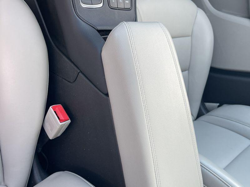 used 2023 Cadillac XT4 car, priced at $30,500