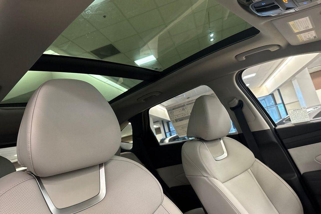 new 2026 Hyundai TUCSON Hybrid car, priced at $40,090