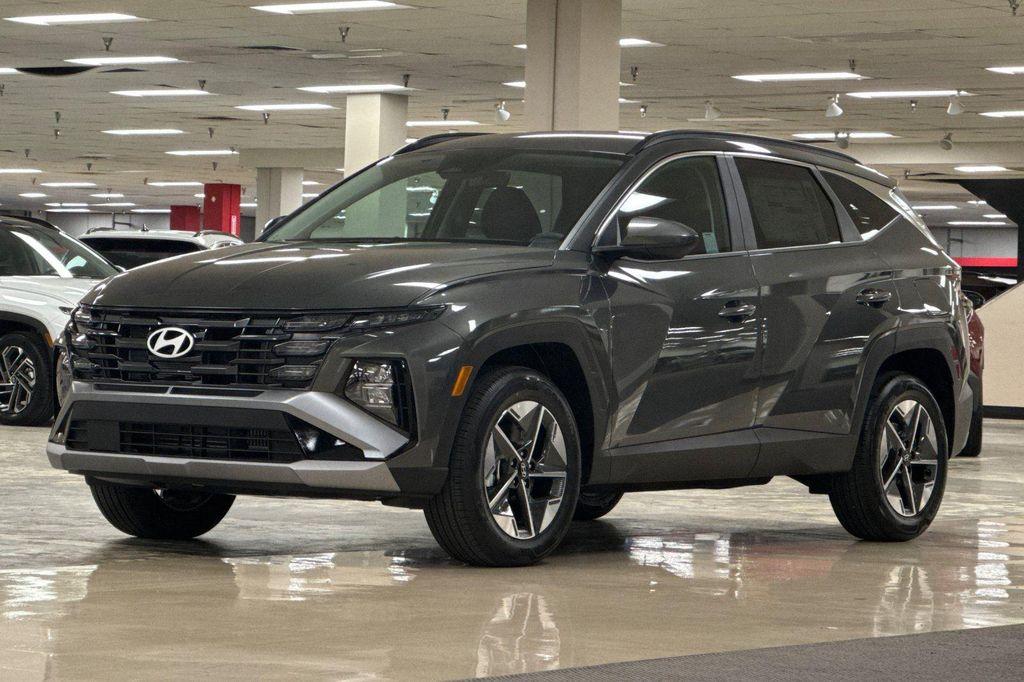 new 2026 Hyundai TUCSON Hybrid car, priced at $33,380
