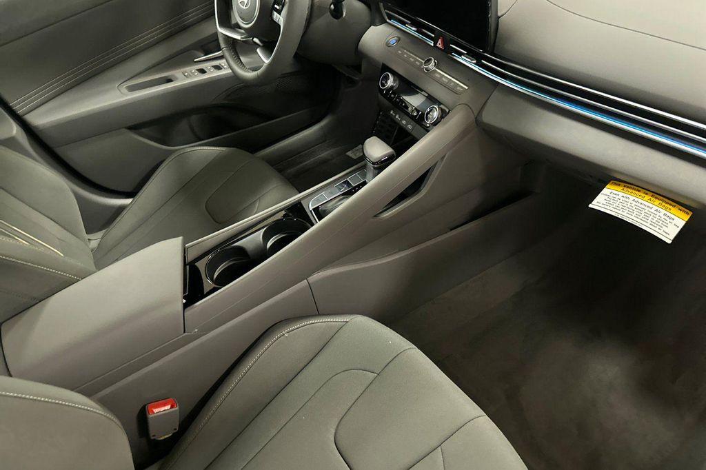 new 2025 Hyundai ELANTRA HEV car, priced at $23,185