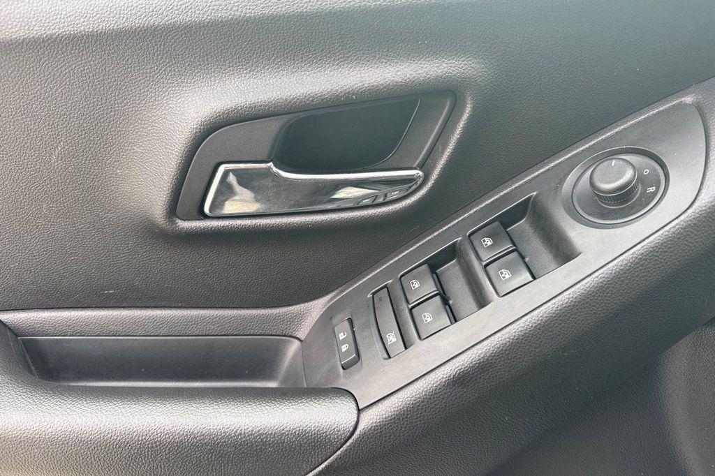 used 2019 Chevrolet Trax car, priced at $10,998