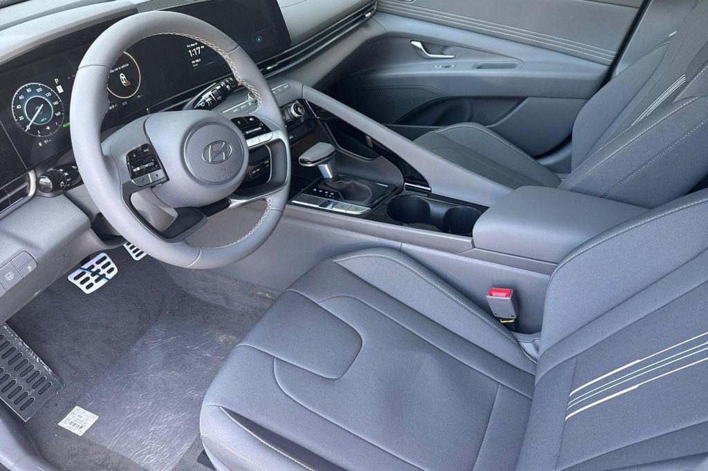 new 2025 Hyundai ELANTRA HEV car, priced at $23,280