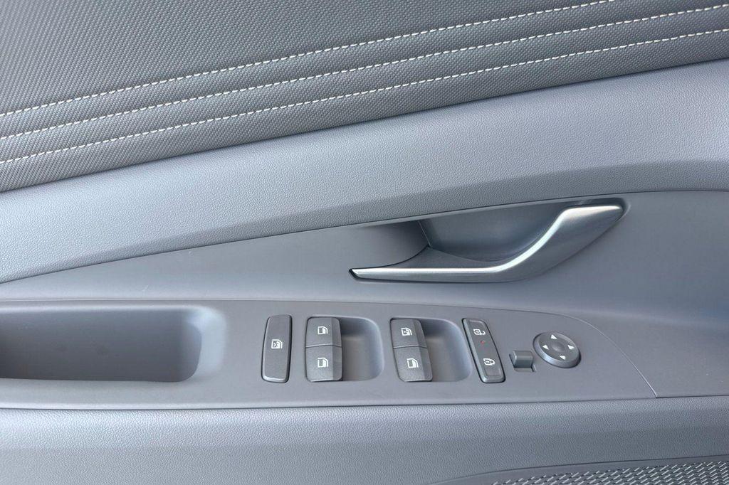 new 2025 Hyundai ELANTRA HEV car, priced at $23,280