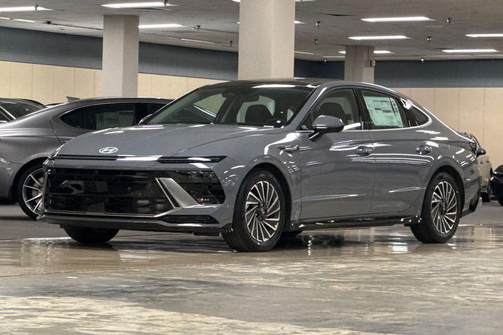new 2026 Hyundai Sonata Hybrid car, priced at $39,145