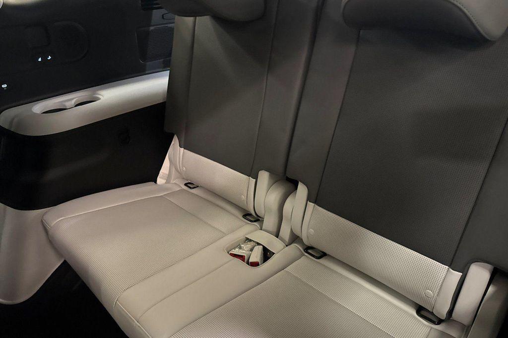 new 2026 Hyundai IONIQ 9 car, priced at $62,095