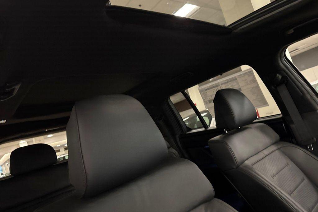 new 2025 Hyundai SANTA FE HEV car, priced at $45,055