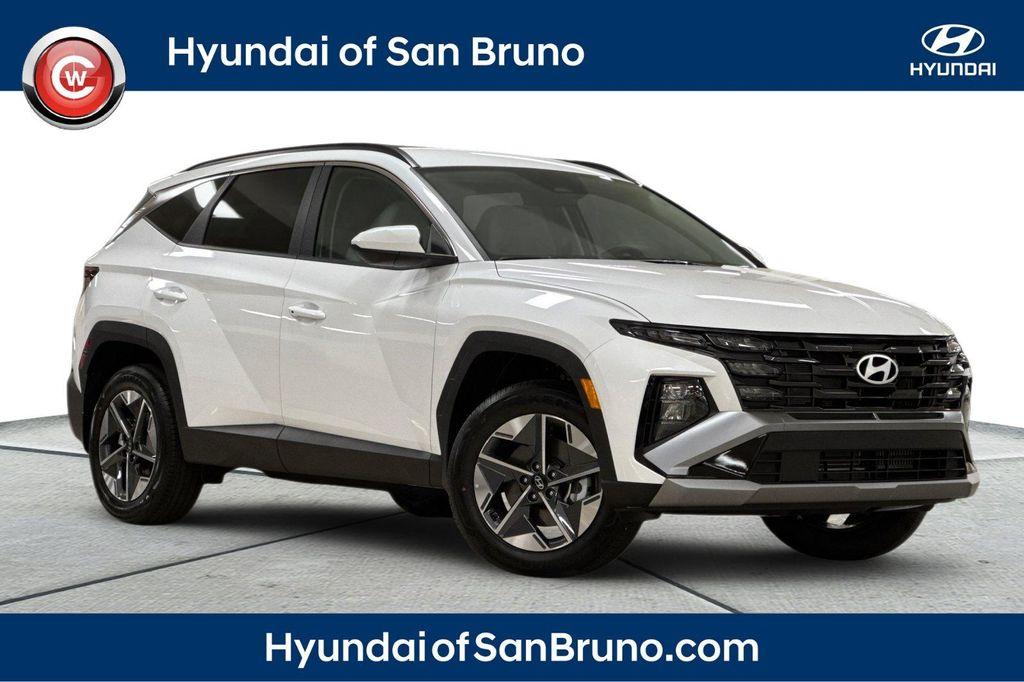 new 2026 Hyundai TUCSON Hybrid car, priced at $33,895